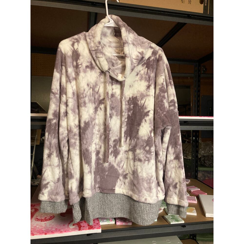 XXL Como Vintage super soft fluffy velvet tie dye purple white long sleeve top